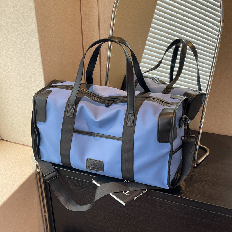 Modische Sport- und Reisetasche Brehn