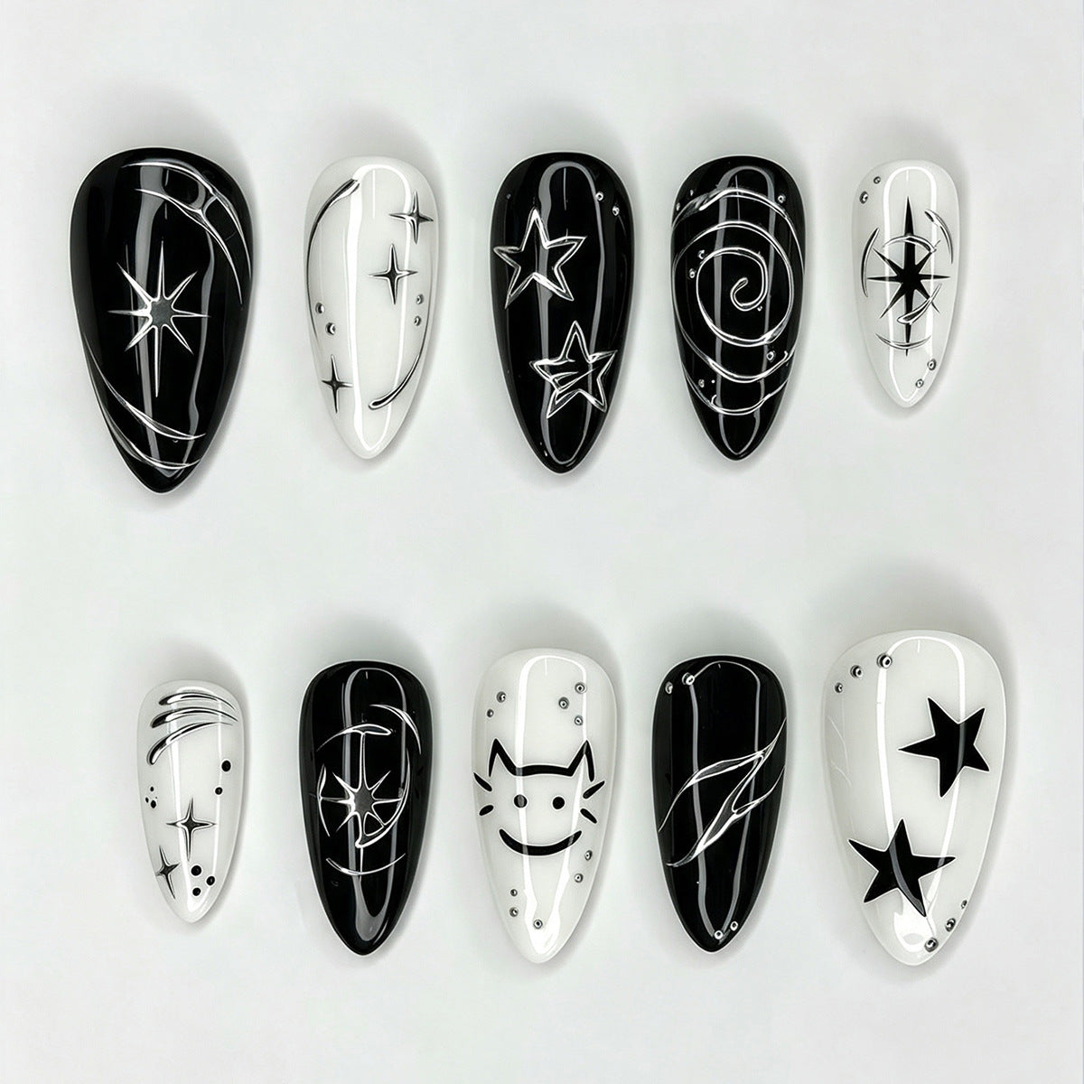 Exklusives Nageldesign-Set mit kunstvollen Motiven Brehn