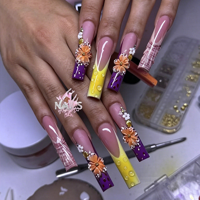 Künstlerische Nagelverlängerungen Brehn