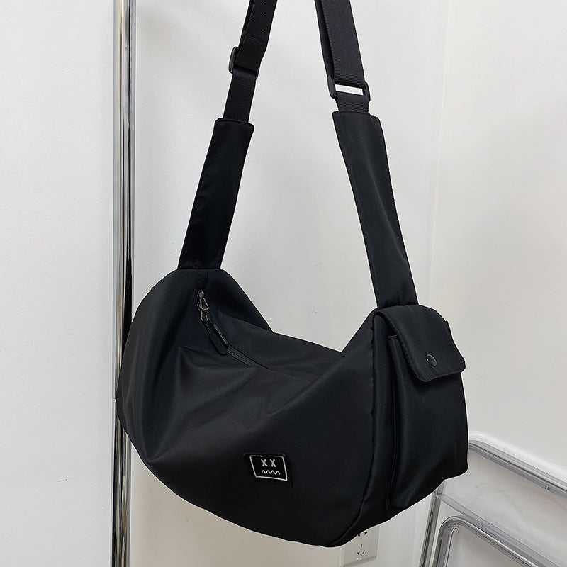Sportliche Schultertasche Mit Verstellbarem Tragegurt Brehn
