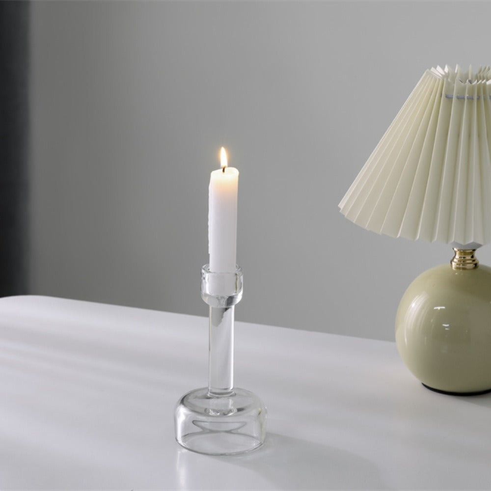 Minimalistische klare Glas-Taper-Kerzenständer-Paar mit gewichtetem Sockel Brehn
