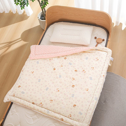 Damen Tagesdecke mit hochwertigem floralem Design Brehn