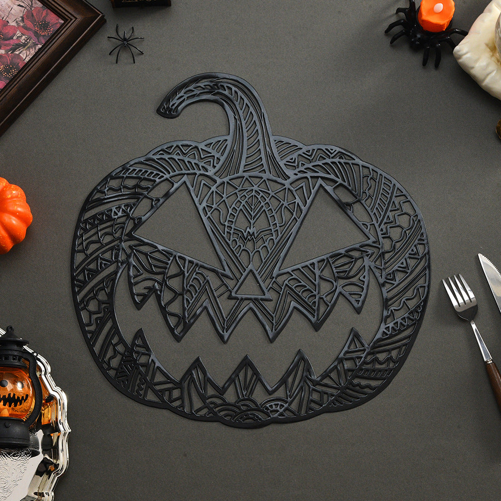 Filigranes Kürbis-Tischplätzchen aus hitzebeständigem Kunststoff für Halloween-Tischdeko