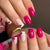 Herz-verzierte Press-On Nagelkunst Brehn