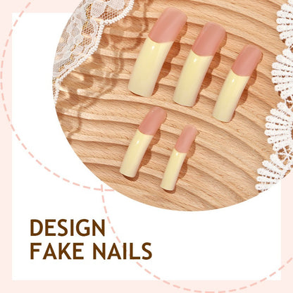 Kunstnagelset mit eleganten französischen Spitzen und hochwertigen Materialien Brehn