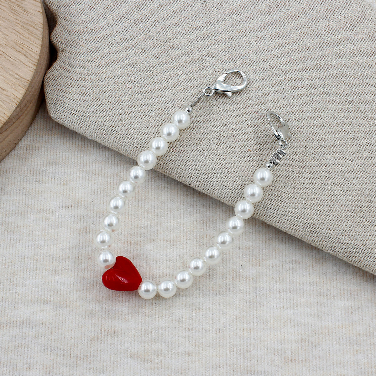 Elegantes Perlenaccessoire Brehn