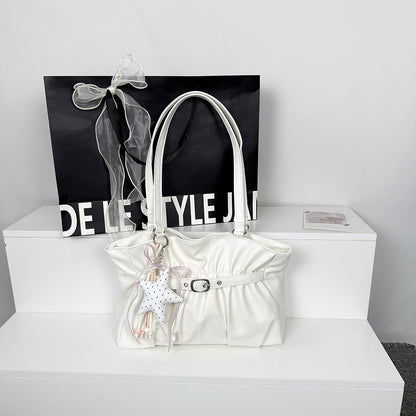 Stylische weiche Lederhandtasche mit Zubehör