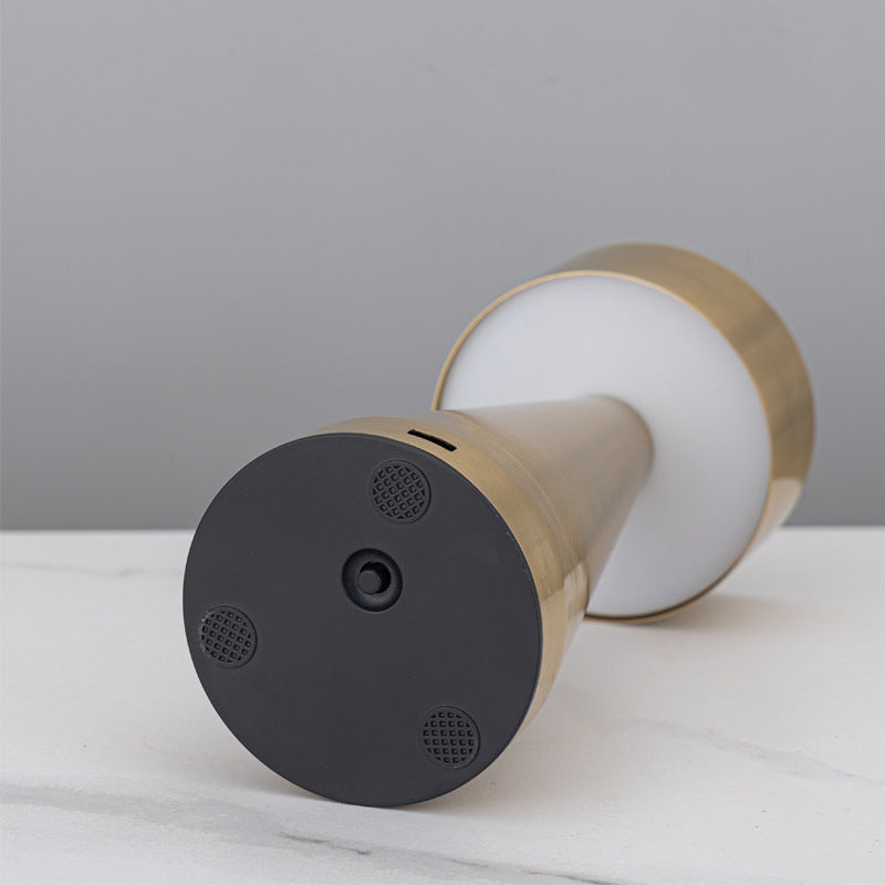 Moderne Metall Akzentlampe
