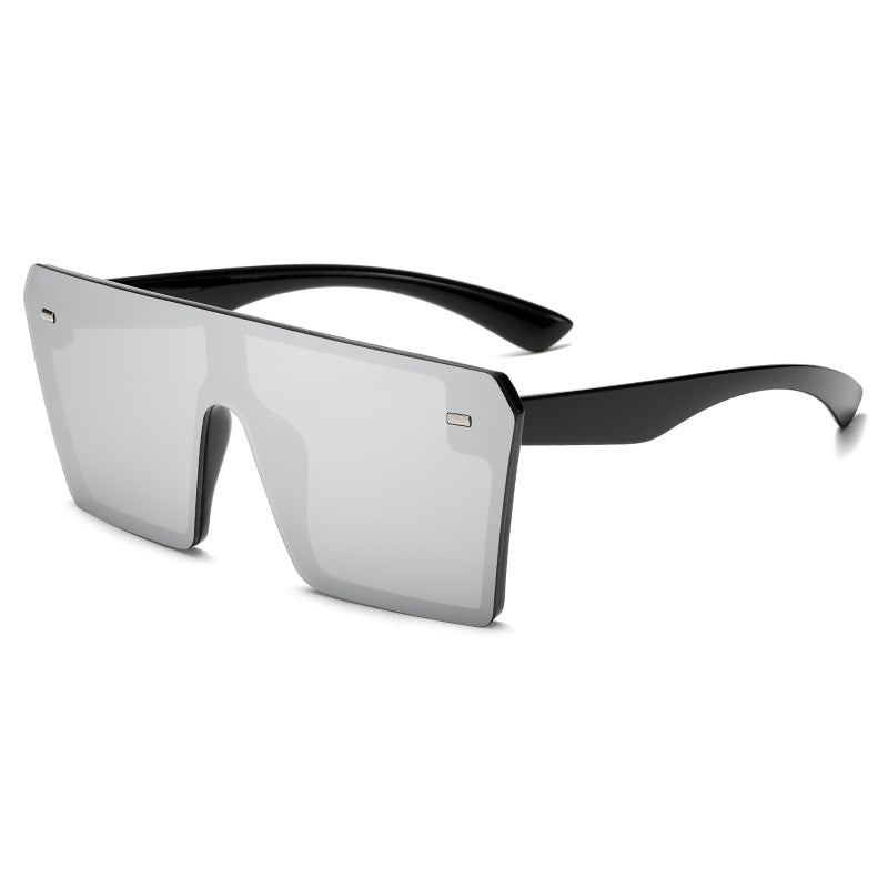 Damen Oversized Sonnenbrille im futuristischen Design Brehn
