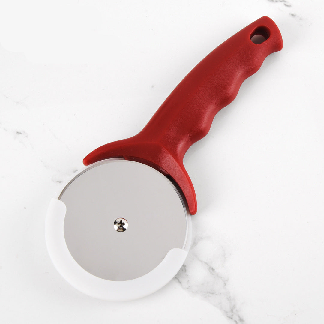 Ergonomischer Pizzaroller mit Rutschfestem Softgriff, Rostfreiem Klingenrad und Schutzblende Brehn