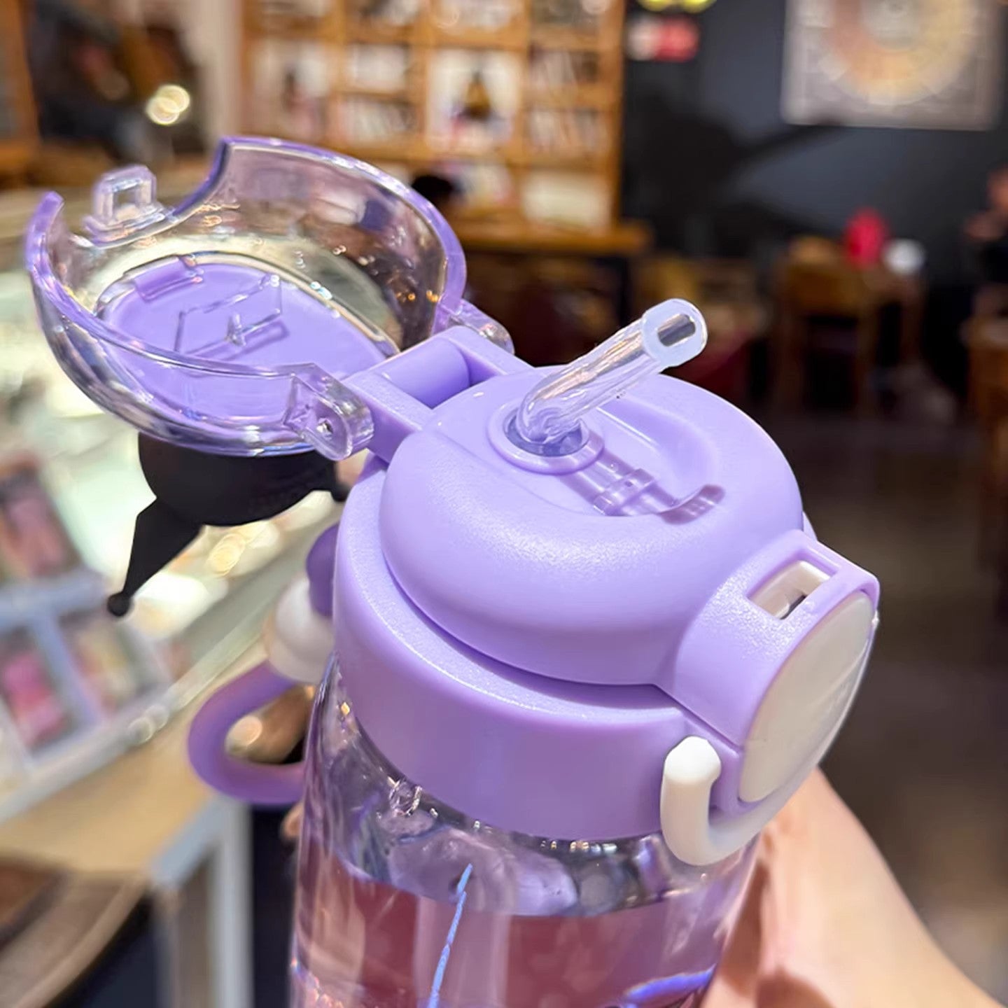 Damen Trinkflasche mit interaktivem Deckel und süßem Charakterdesign Brehn