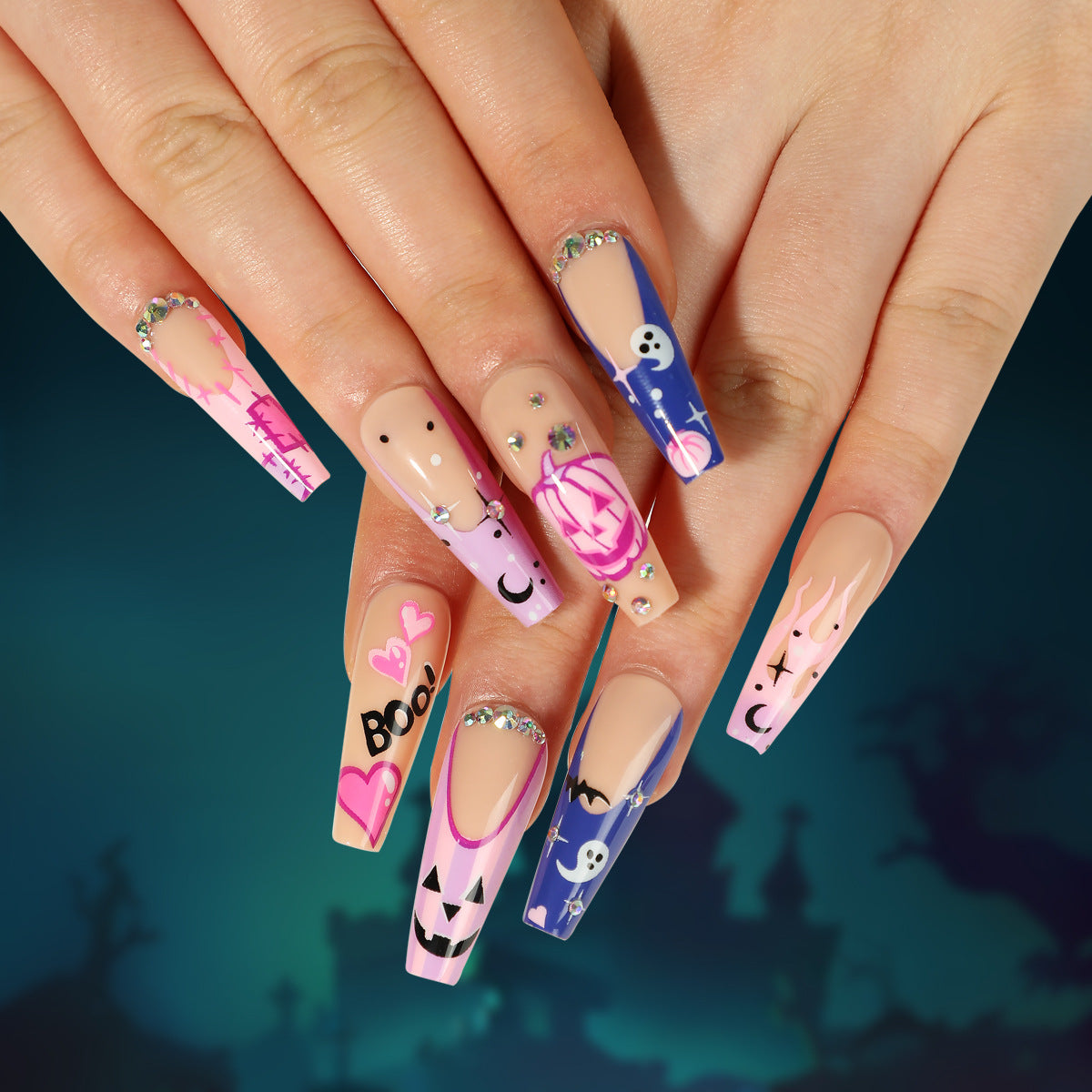 Kunstvolle Nagelverlängerungen mit kreativen Augen-Design Brehn