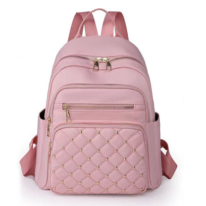 Quilted Rucksack mit dekorativen Nieten Brehn