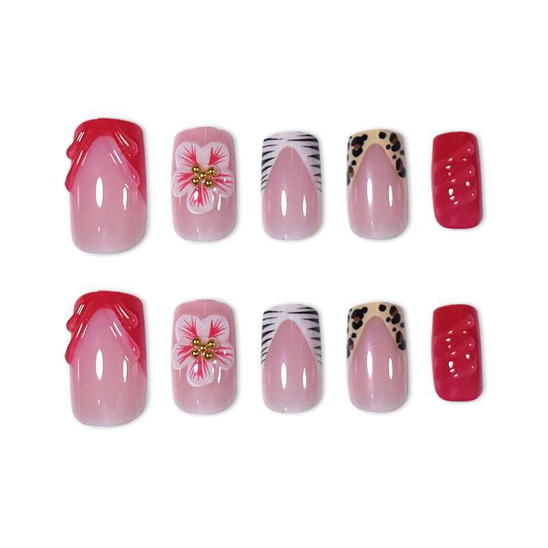 Kreatives Floral Press-On Nagelkunst Set Brehn