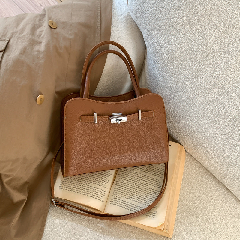 Elegante handgefertigte strukturierte Handtasche