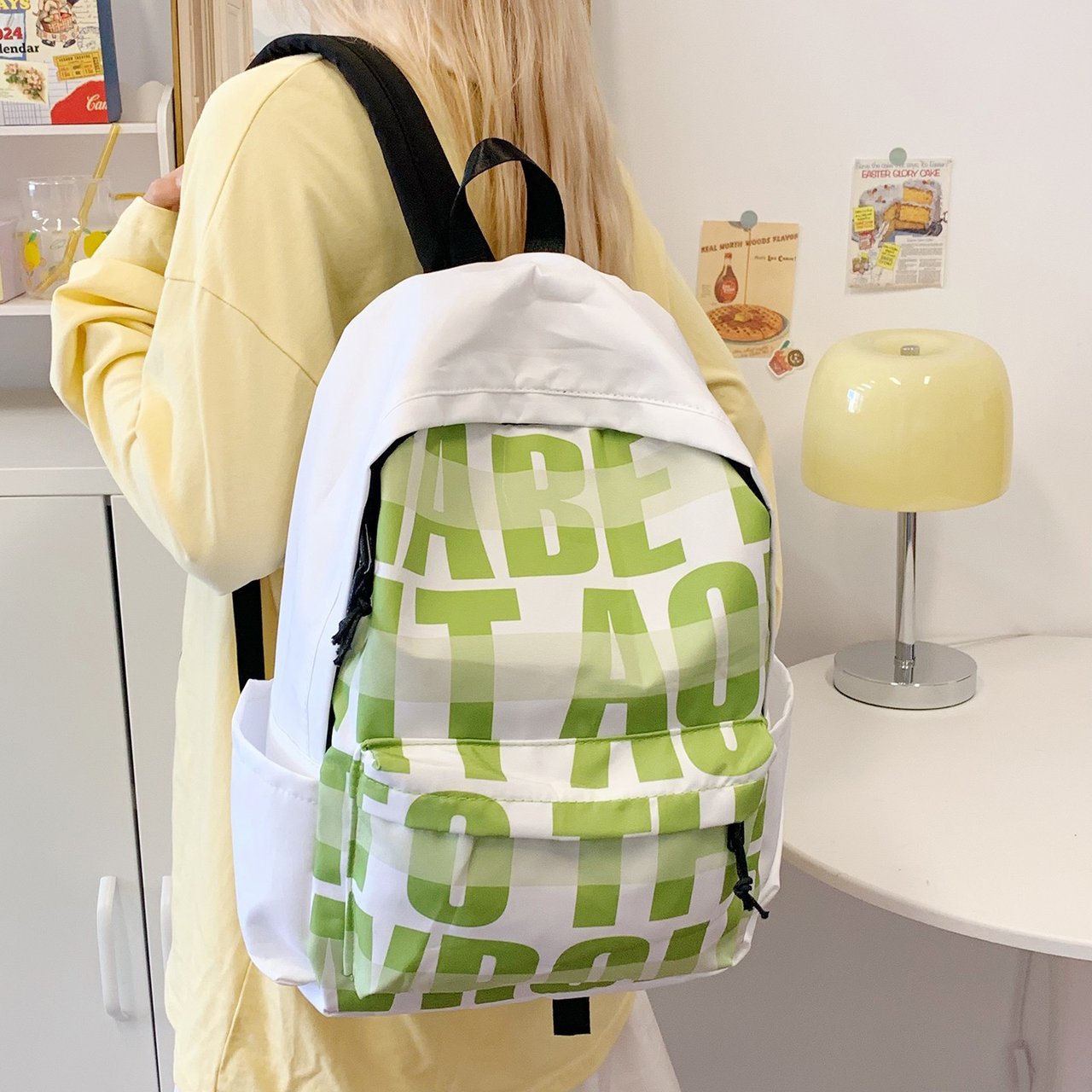 Freizeitrucksack mit Auffälligem Grafischem Design und Praktischen Fächern Brehn