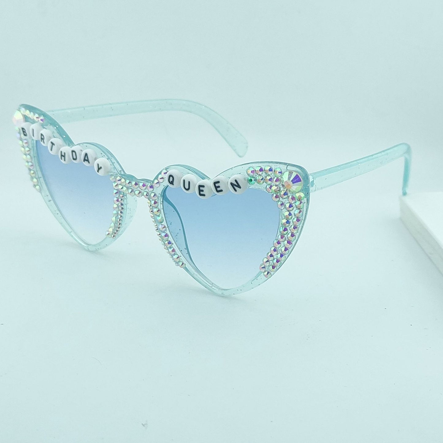 Damen Herzförmige Sonnenbrille mit außergewöhnlichem Dekor Brehn