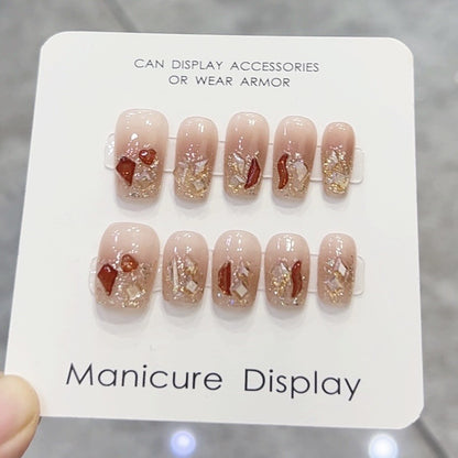 Luxuriöses dekoratives Press-On-Nagelset Brehn