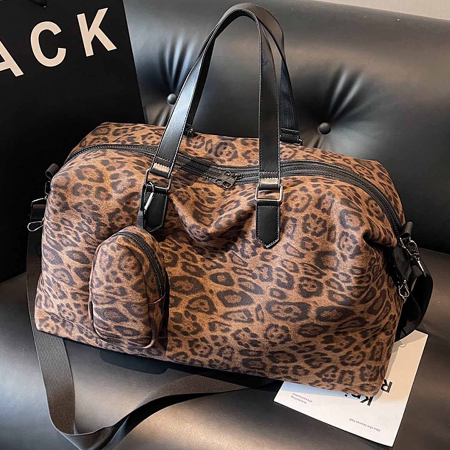 Wochenend-Reisetasche Im Modischen Leopardenmuster Brehn
