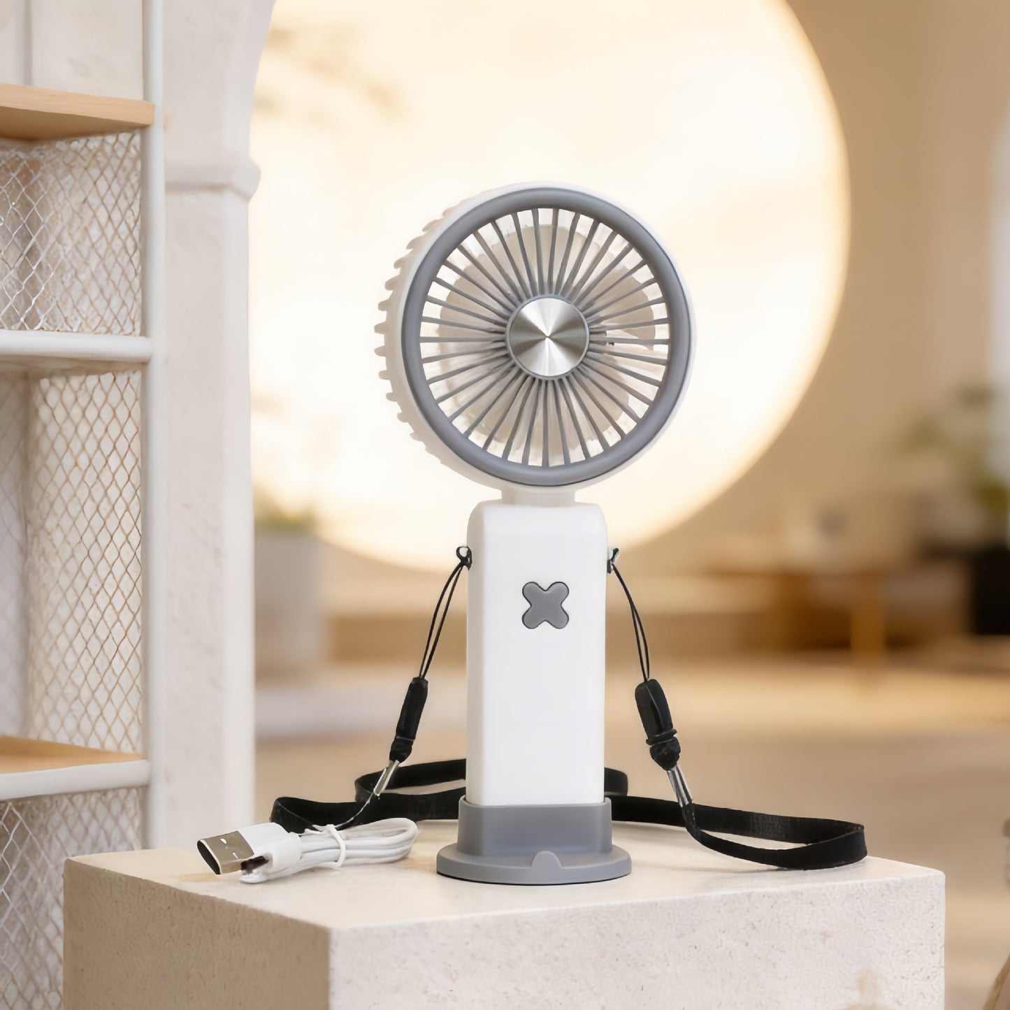 Damen Tragbarer Handventilator mit USB-Anschluss und flexiblem Tragesystem Brehn