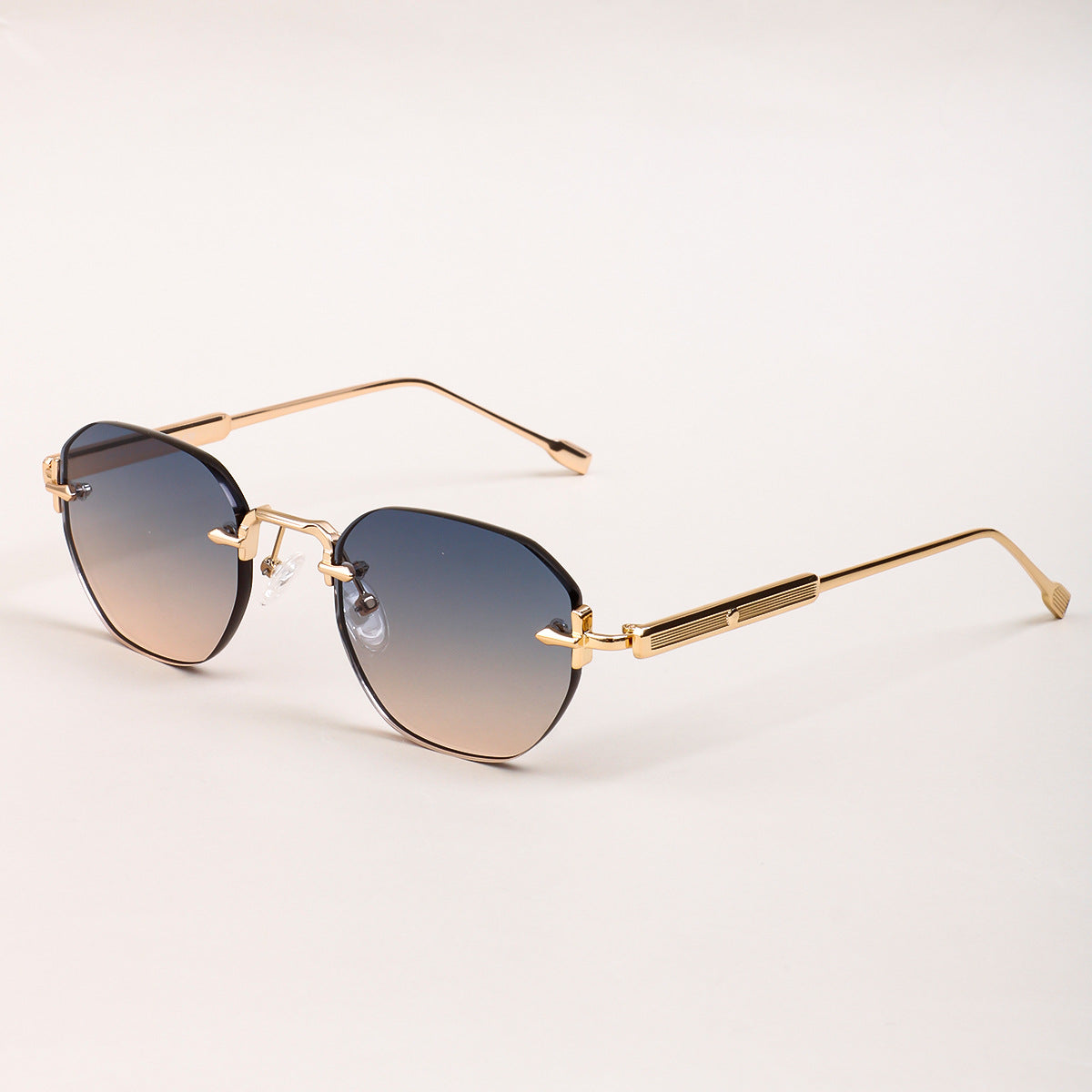 Damen Sonnenbrille mit elegantem achteckigen Rahmen und komfortablen Nasenpads Brehn