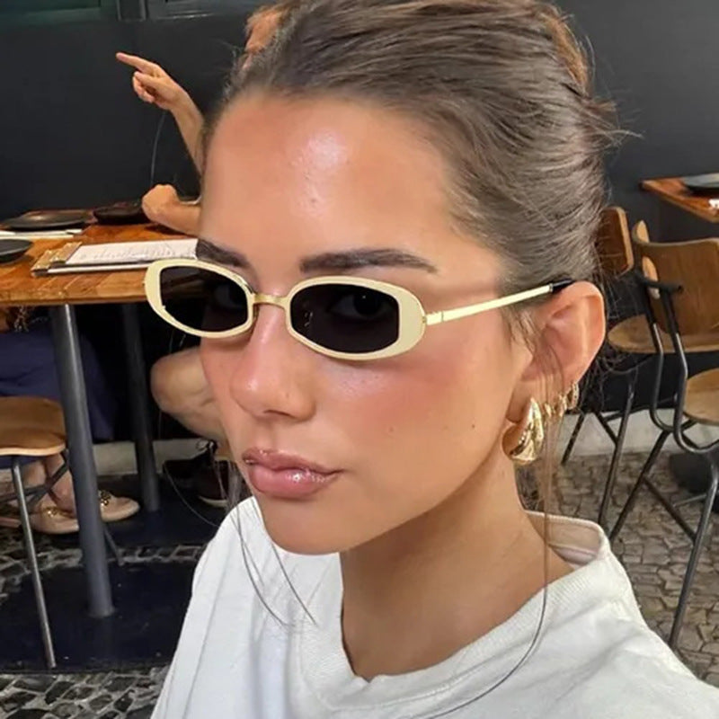 Damen modische optische Brille mit elegantem Metallrahmen und feinen Akzenten Brehn