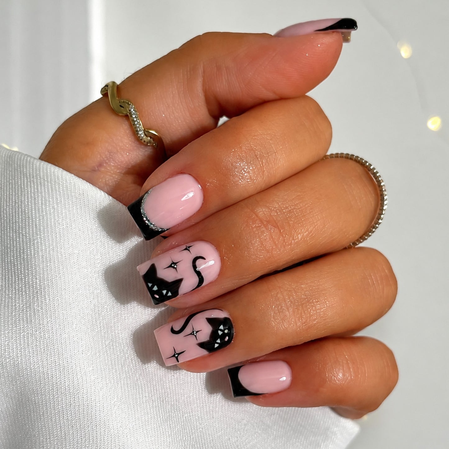 Dekoratives Katzen-Thema Press-On-Nagelset Brehn