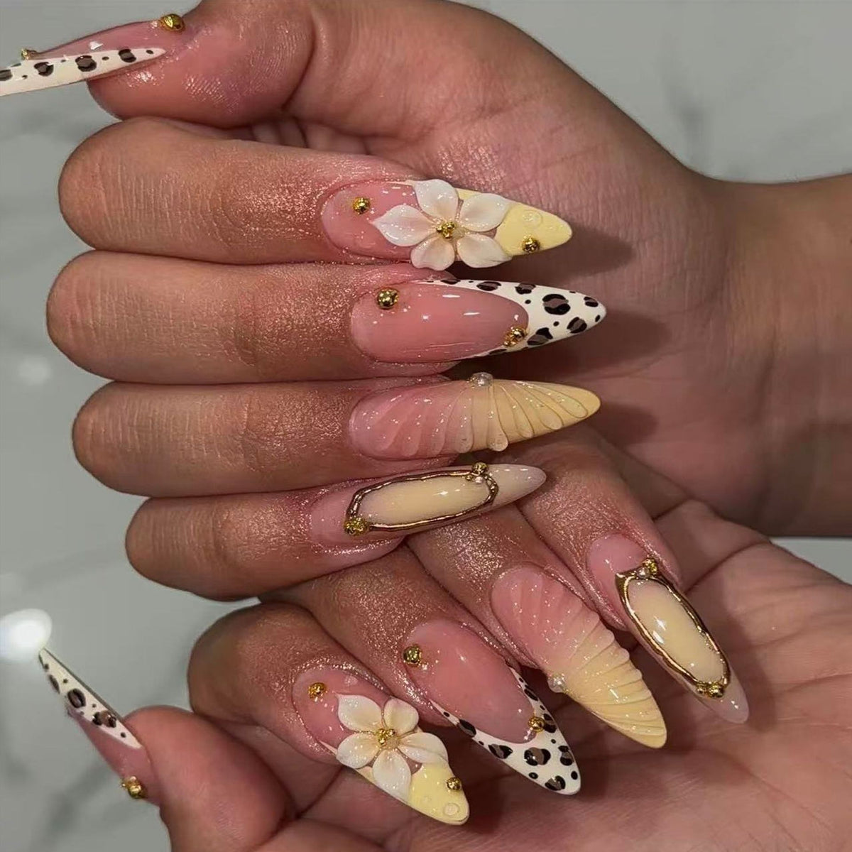 Künstlerisches Nagelkunst-Set Brehn