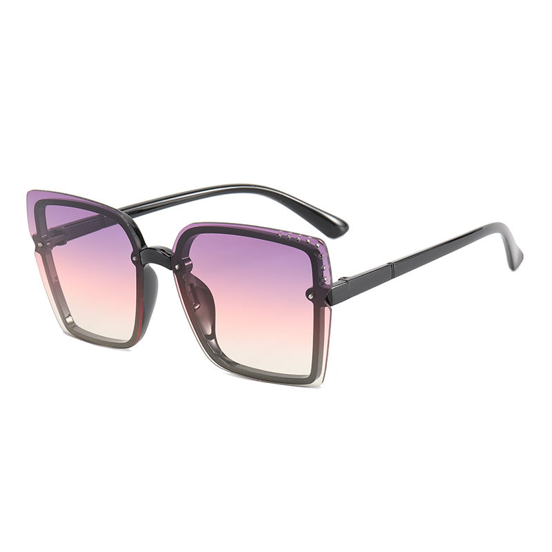 Damen Quadratische Sonnenbrille mit funkelnden Rahmenakzenten Brehn
