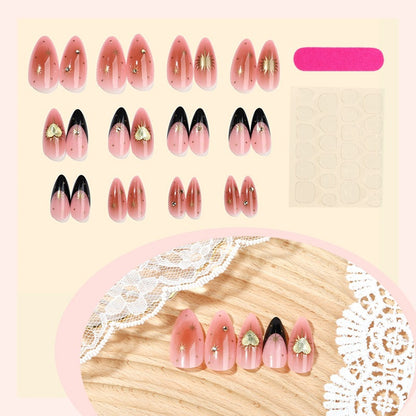 Kunstnagelset mit edlen Blüten- und Glitzerverzierungen Brehn