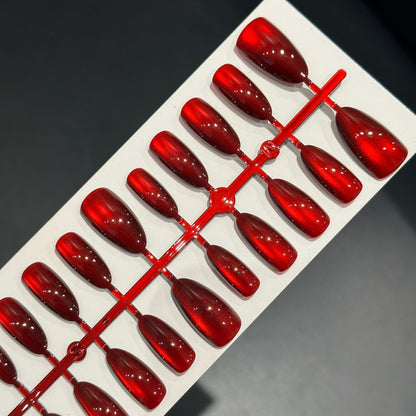 Künstliche Nagelkunst Brehn