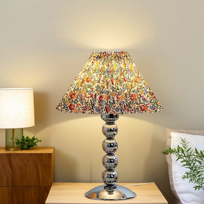 Dekorative Tischlampe