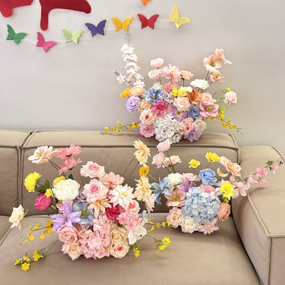 Lebendige künstliche Blumen-Mittelstück-Anordnung