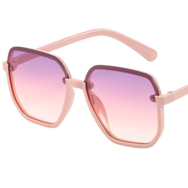 Damen geometrische Sonnenbrille im modernen Design Brehn