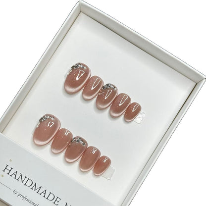 Dekoratives Press-On Nagelkunst-Set mit luxuriösem Finish