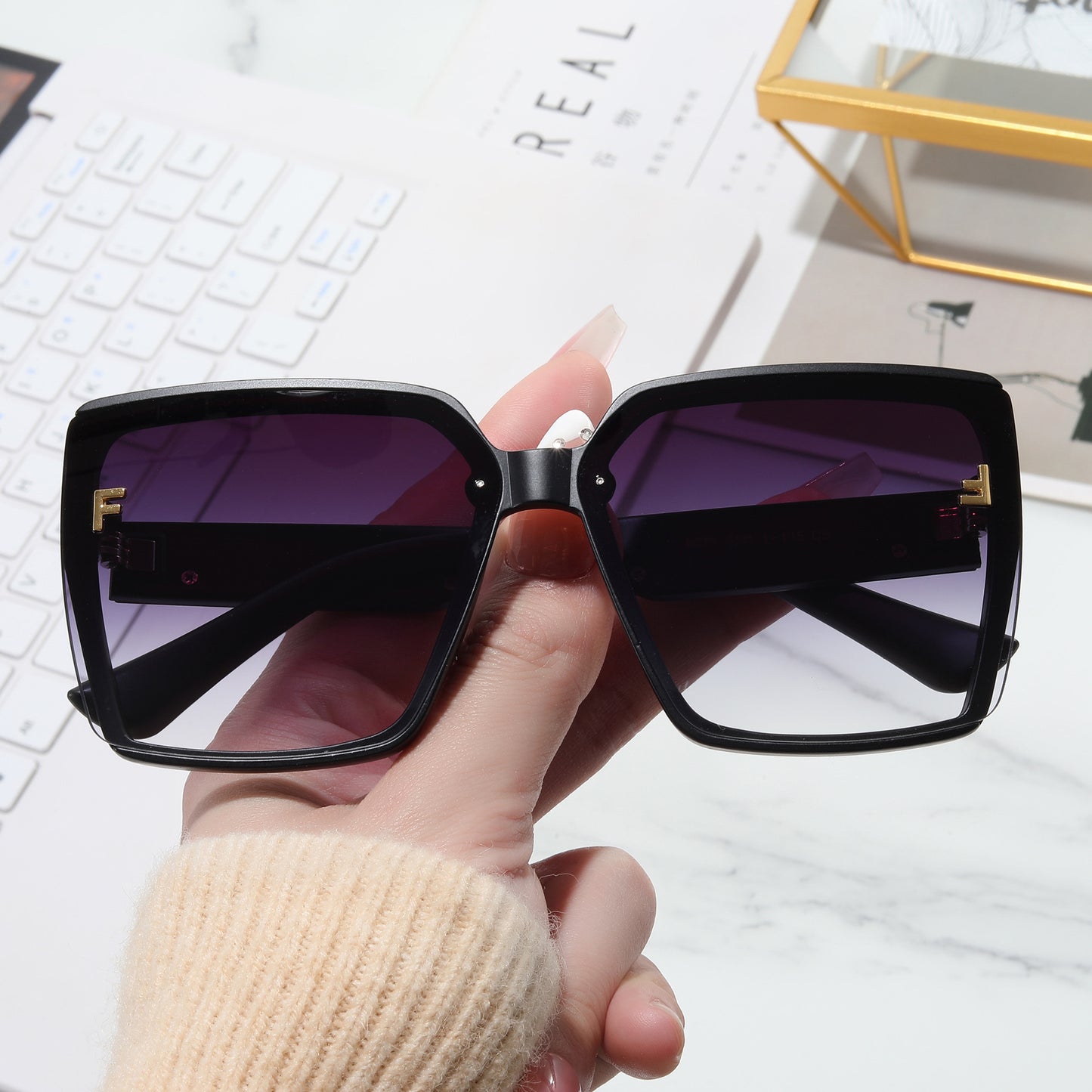 Damen oversized Sonnenbrille mit markantem Rahmen Brehn