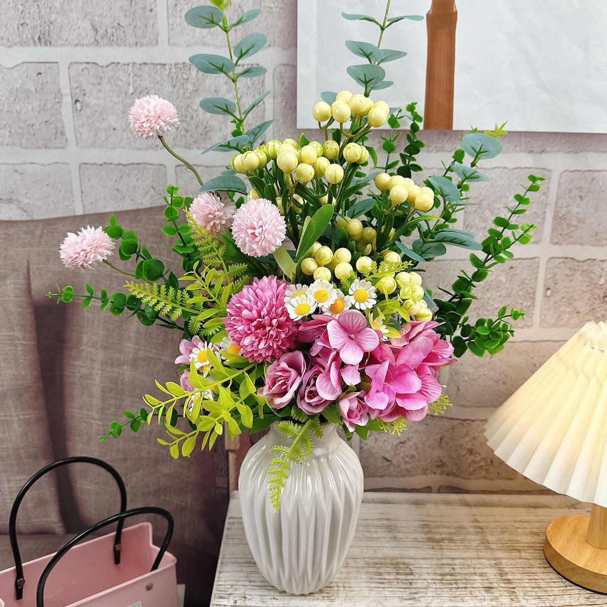 Künstliches Blumenstrauß Arrangement