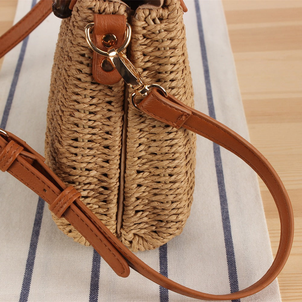 Handtasche mit Modernem Geflochtenem Design und Verstellbarem Schulterriemen Brehn
