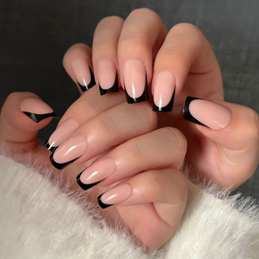 Elegante Französische Tipp Nagelverlängerungen Brehn