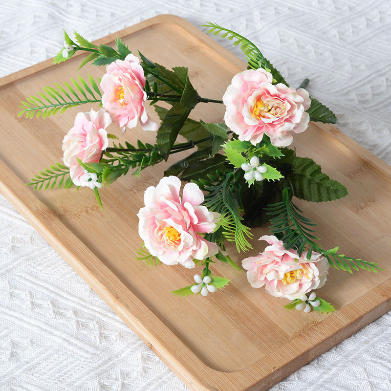 Dekoratives Kunstblumenstrauß