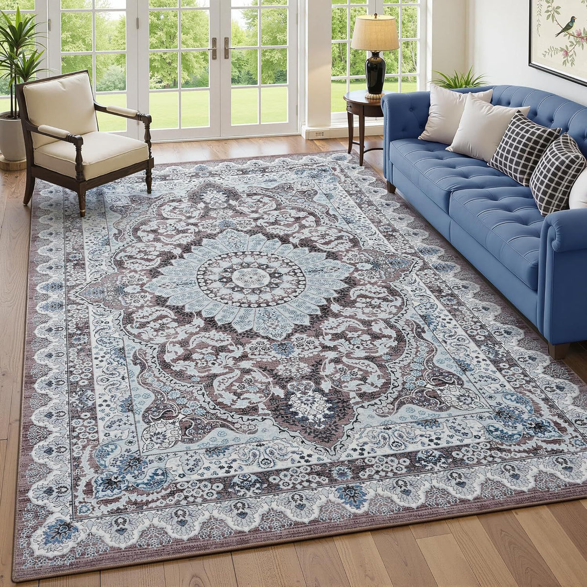Eleganter, von Vintage inspirierter Polyester-Teppich