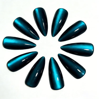 Glänzende Ombre Stiletto Nagelverstärkungen Brehn