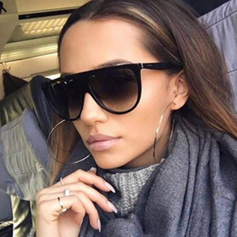 Damen trendige Oversized-Sonnenbrille mit stylischem transparenten Rahmen Brehn