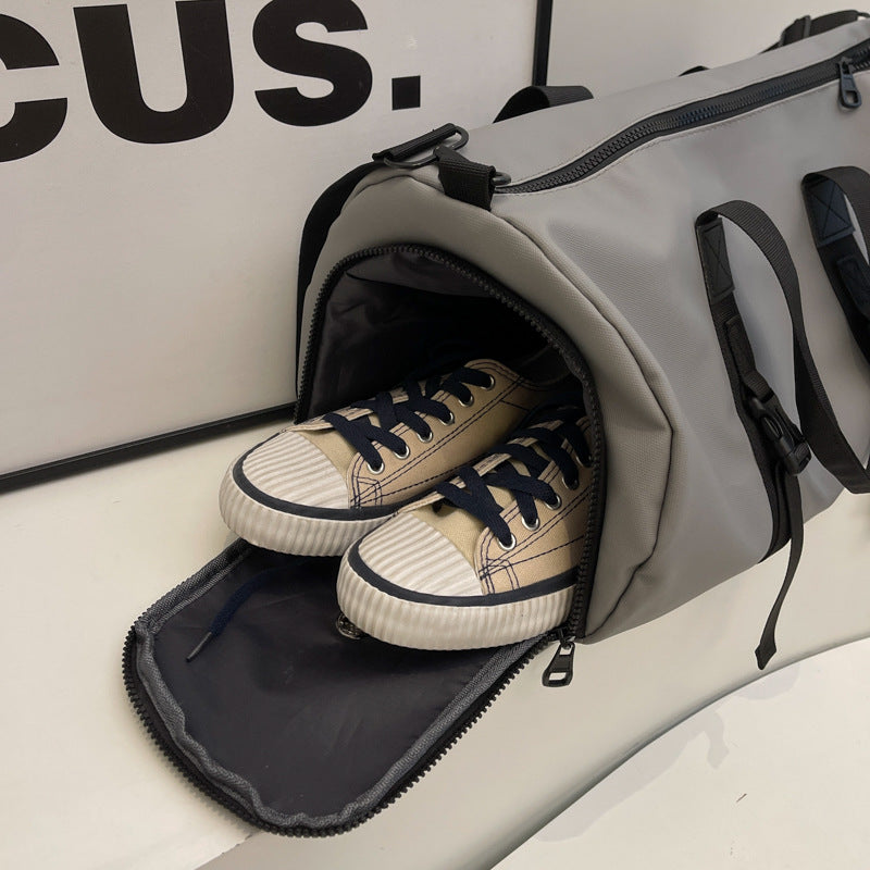 Robuste Reisetasche Mit Multifunktionsriemen Brehn