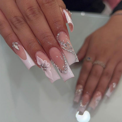 Glamouröse Glitzer-Stiletto Press-On Nägel Brehn
