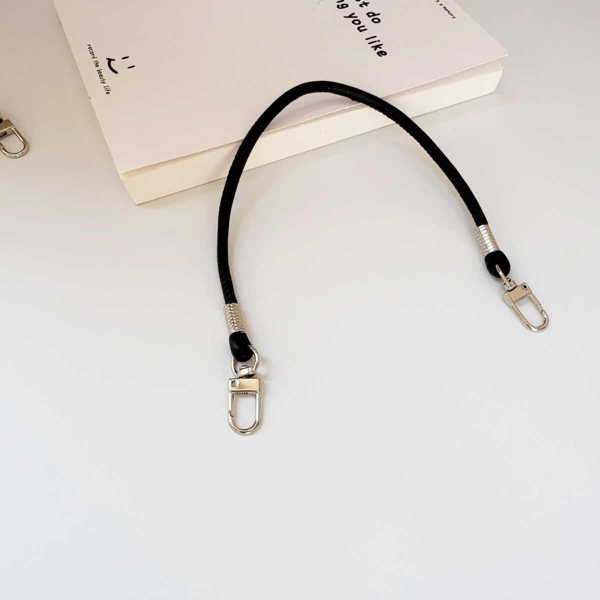 Stylische Silikon-Handykette Brehn