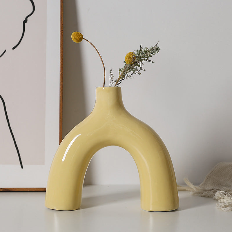 Stylische und kreative Keramikvase Brehn