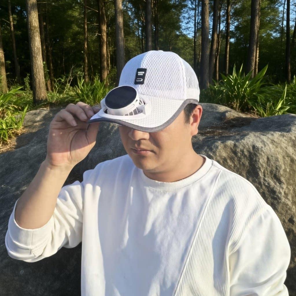 Solarbetriebene Baseballmütze mit abnehmbarem Solarventilator und atmungsaktivem Wabenstoff Brehn
