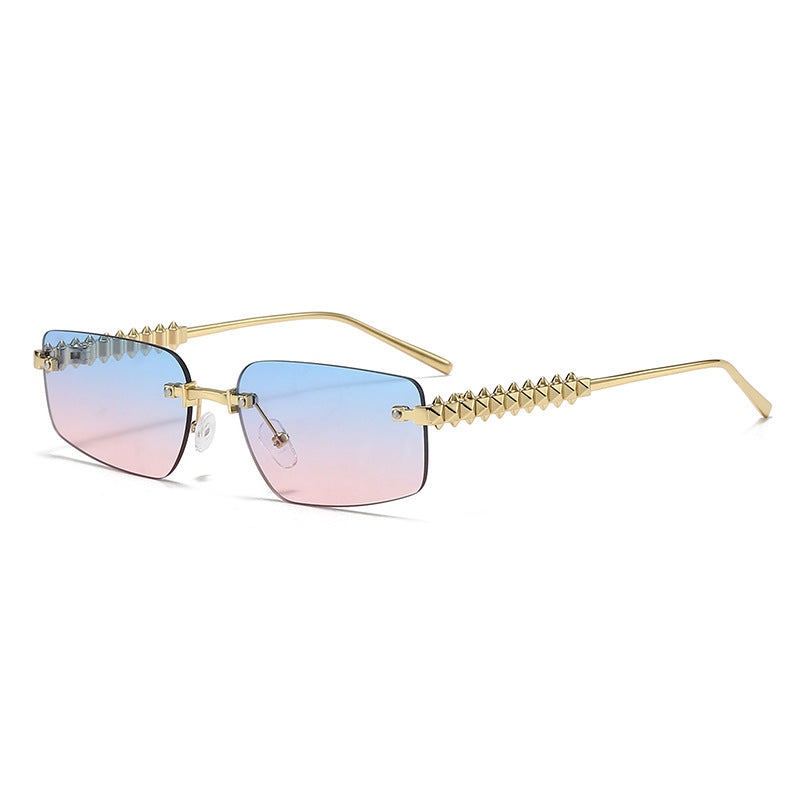 Damen modische rechteckige Brille mit extravaganten Akzenten Brehn