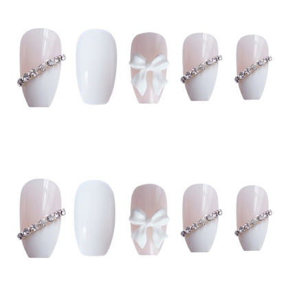Premium Dekorative Press-On Nagelset mit Strassakzenten Brehn